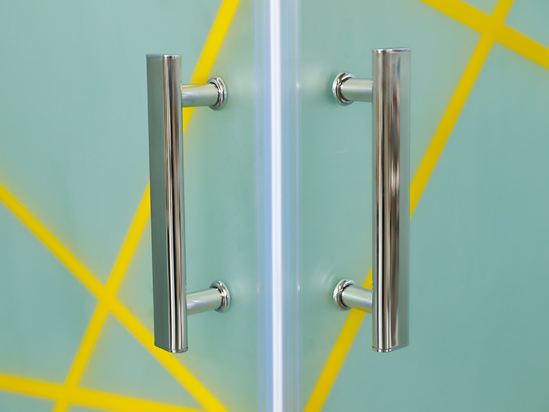 RE スライド式シャワーエンクロージャ、印刷付きマット強化ガラス、ゴールドアルミニウムプロファイル、二重穴ハンドル、トレイ付き RE スライド式シャワーエンクロージャ、印刷付きマット強化ガラス、ゴールドアルミニウムプロファイル、二重穴ハンドル、トレイ付き