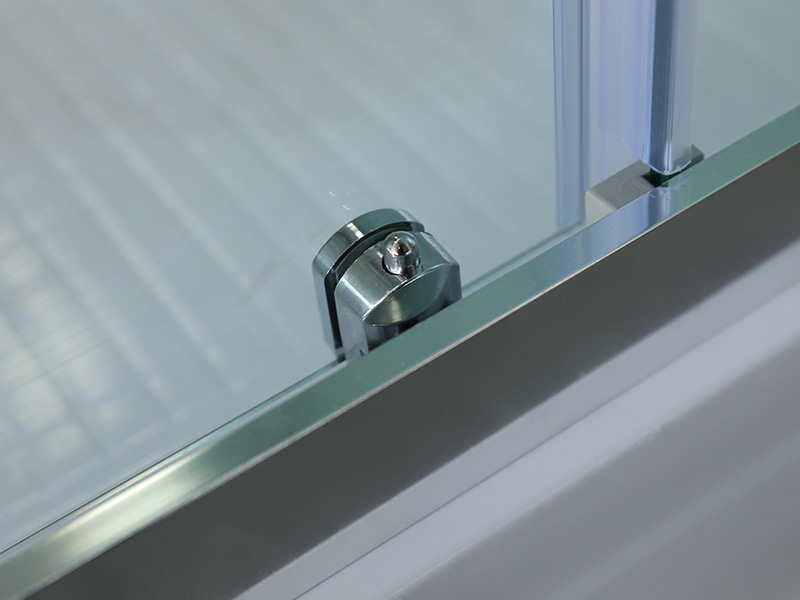 RE スライド式シャワーエンクロージャ、透明強化ガラス、クロムアルミニウムプロファイル、二重穴ハンドル、トレイ付き RE スライド式シャワーエンクロージャ、透明強化ガラス、クロムアルミニウムプロファイル、二重穴ハンドル、トレイ付き